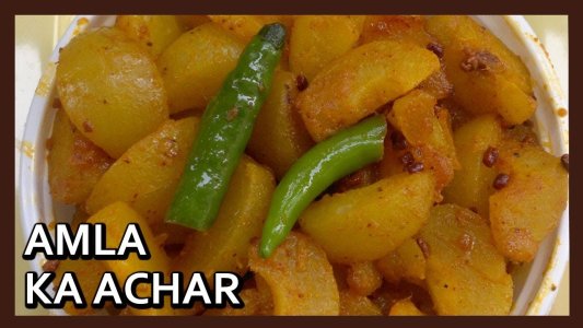 PAPA G PICKLE | Gooseberry Pickle in Pure & Unrefined Cold Pressed Mustard Oil | Organic Homemade Amla Pickle Amla Ka Achaar | Sun-dried, Chemical-Free, No Preservatives | 500g glass Pack